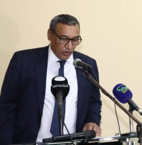 التعليم العالي تحدد: المنح الإماراتية تغطي رسوم الدراسة دون المصاريف المعيشية