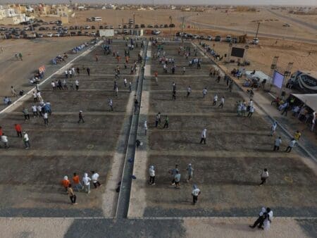 تازيازت تنظم بطولة “للكرة الحديدية” وتفتتح ملعباً جديداً في الشامي