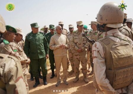 وزير الدفاع الموريتاني يتفقد قواعد ومراكز تابعة للجيش شرق البلاد
