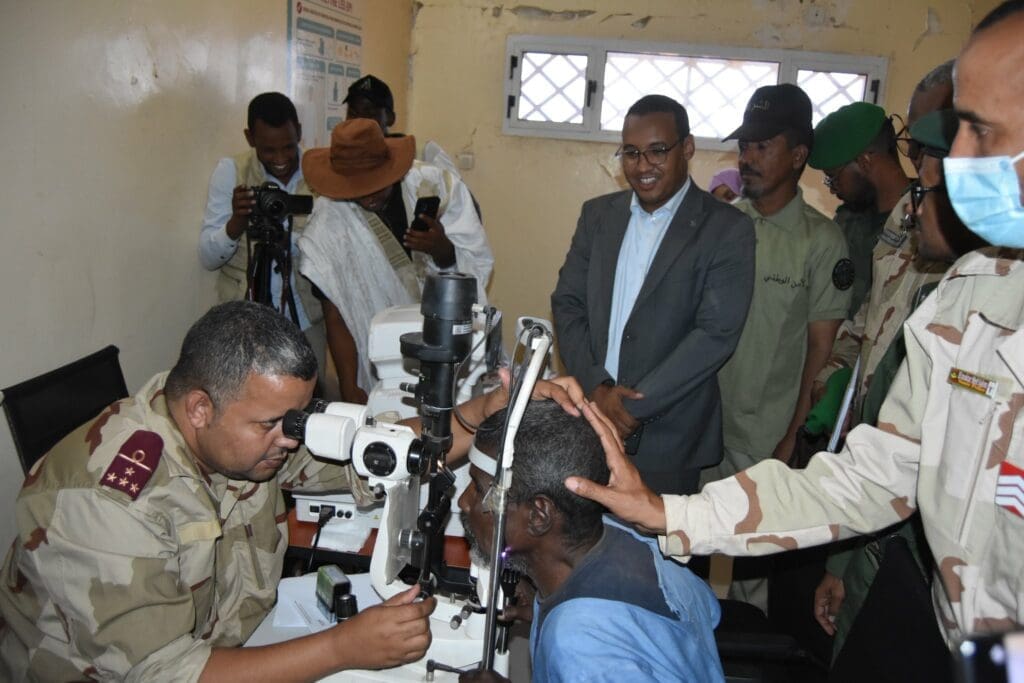 الجيش يطلق قافلة طبية للفئات الأكثر احتياجاً في المناطق الحدودية