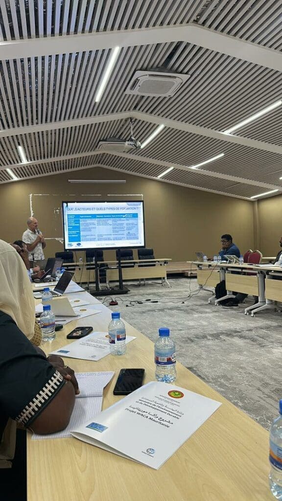 دراسة: الأنشطة الصناعية والتعدينية تؤثر على الساحل الموريتاني