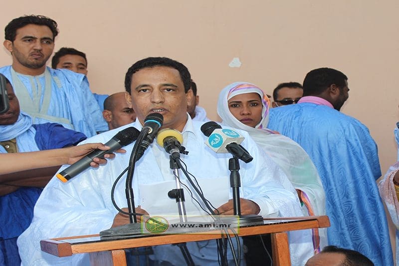 أحمد ولد الوالد رئيسًا جديدًا لاتحاد الأدباء الموريتانيين