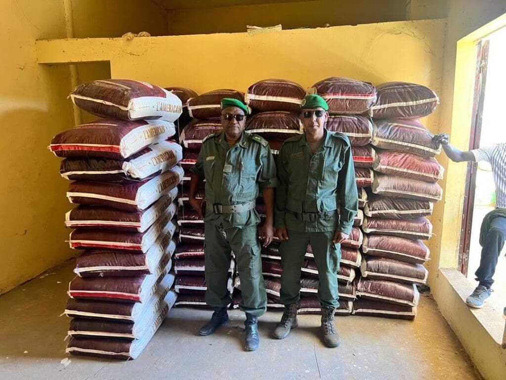 الجمارك تضبط أكثر من 18 طناً من الأرز في ولايتين