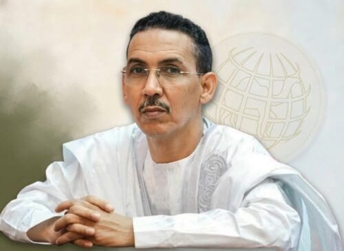 الدكتور اباب ولد بنيوك المستشار الإعلامي بالوزارة الأولى