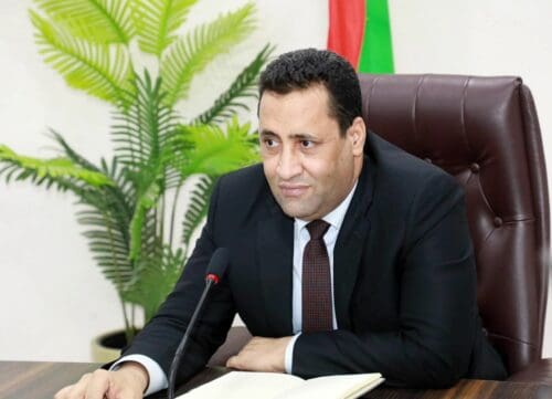موريتانيا.. الحكومة تدعو للإسراع في اكتتاب 3000 موظف وعامل متعاقد