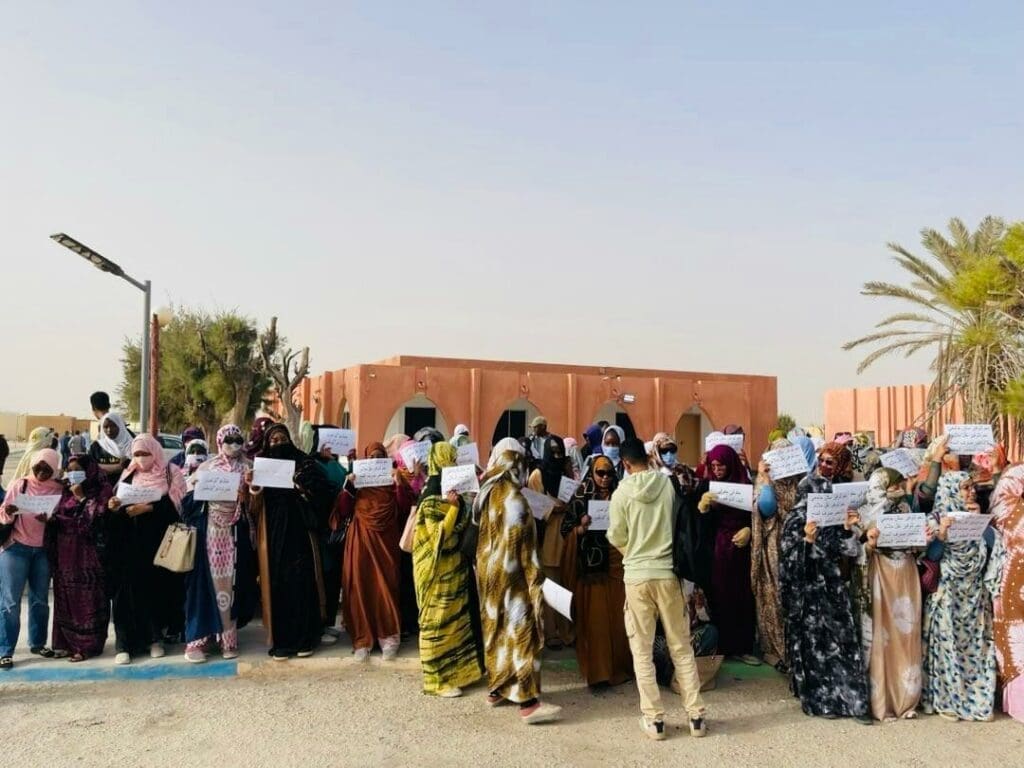 طلاب جامعة نواذيبو يطالبون بتحسين الخدمات الجامعية