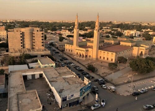 موريتانيا تبحث مع “المقاولون العرب” مشروع ترامواي نواكشو