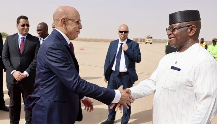 الرئيس الموريتاني يستقبل نظيره السيراليوني في زيارة عمل تدوم يومين