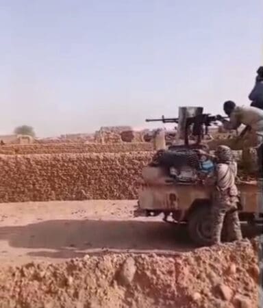 متمردو أزواد يعلنون بدء هجوم واسع شمال مالي